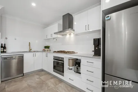 Property photo of 5 Incana Way Beeliar WA 6164