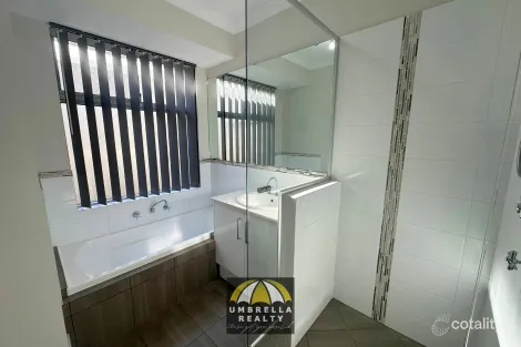 Property photo of 32 Arrowsmith Drive Dalyellup WA 6230