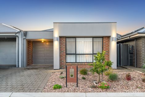 4 Burgess Ct, Morphett Vale, SA 5162