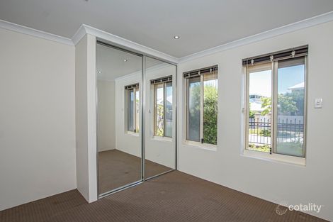 Property photo of 9 The Embankment South Guildford WA 6055