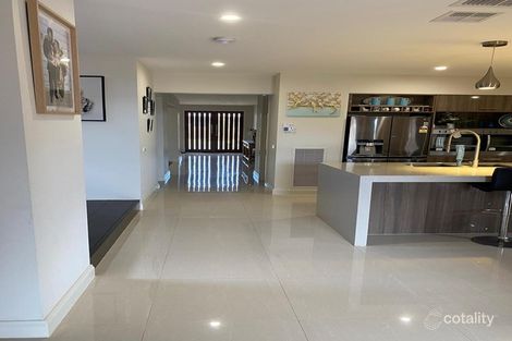 Property photo of 27 Mulholland Drive Tarneit VIC 3029