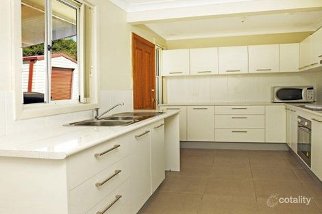 Property photo of 31 Bradman Avenue Warilla NSW 2528