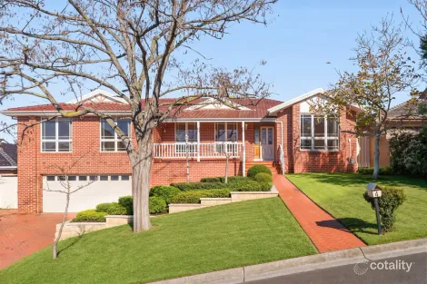 Property photo of 4 Downland Square Avondale Heights VIC 3034