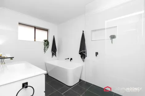 Property photo of 30 Truman Avenue Tolland NSW 2650