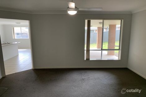 Property photo of 22 Kelman Drive Cliftleigh NSW 2321