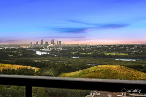 Property photo of 2008/13-17 Verona Drive Wentworth Point NSW 2127