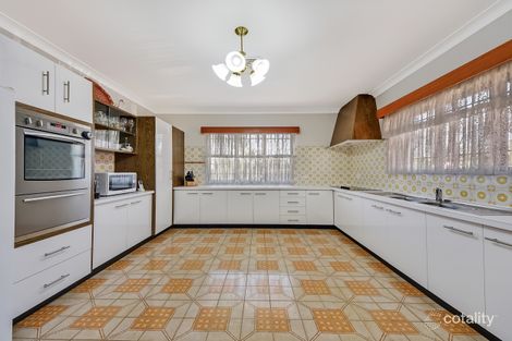 Property photo of 16 Whites Road Chermside West QLD 4032