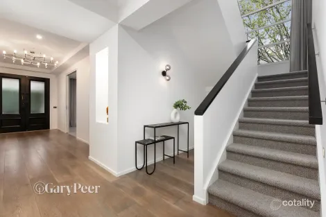 Property photo of 49 Eskdale Road Caulfield North VIC 3161