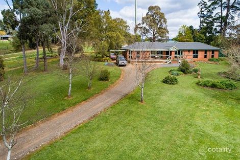120 Lewis Rd, Silvan, VIC 3795