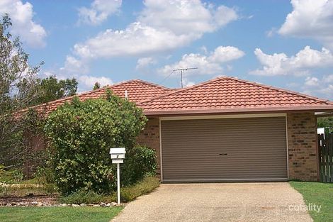 2 Irvine Pl, Wynnum West, QLD 4178
