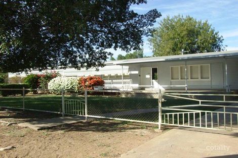 23 Ilfracombe Rd, Longreach, QLD 4730