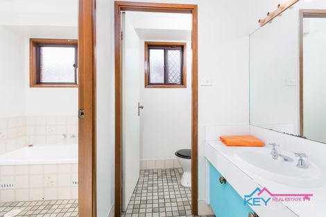 Property photo of 16 Wimbow Place South Windsor NSW 2756