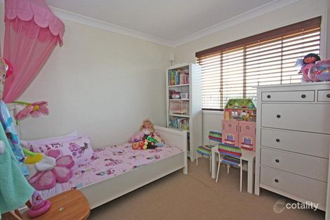 Property photo of 4 Feathertop Crescent Pacific Pines QLD 4211