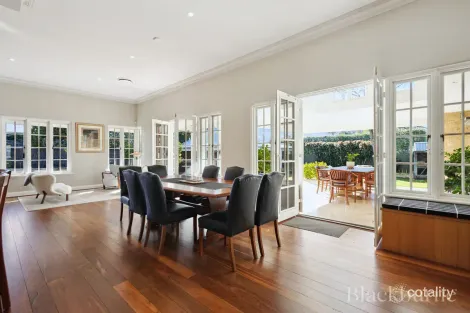 Property photo of 52 Loftus Street Nedlands WA 6009