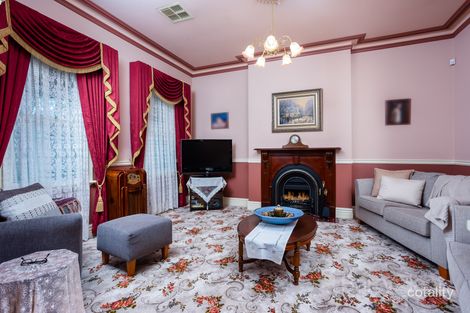 Property photo of 8 Glastonbury Circuit Point Cook VIC 3030