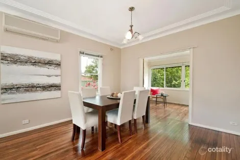 Property photo of 51 Surrey Street Epping NSW 2121