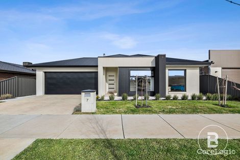 Property photo of 7 Moore Way Lucas VIC 3350