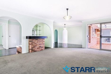 Property photo of 4 Dawkins Place Ambarvale NSW 2560