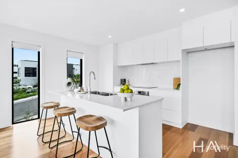 Property photo of 1 Starboard Road Tranmere TAS 7018