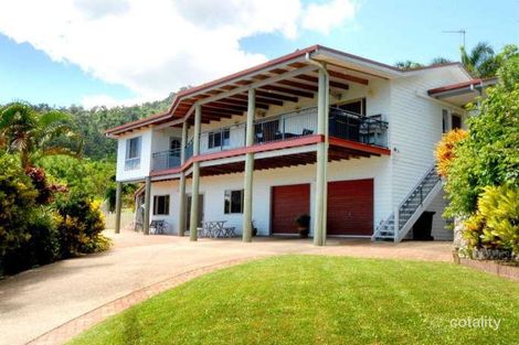 Property photo of 16 Barnes Place Cannonvale QLD 4802