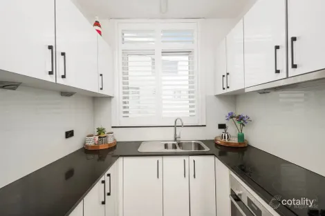 Property photo of 5/34 Queenscliff Road Queenscliff NSW 2096