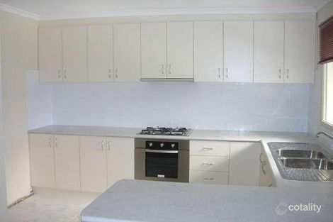 27 Elmbank Dr, Keysborough, VIC 3173