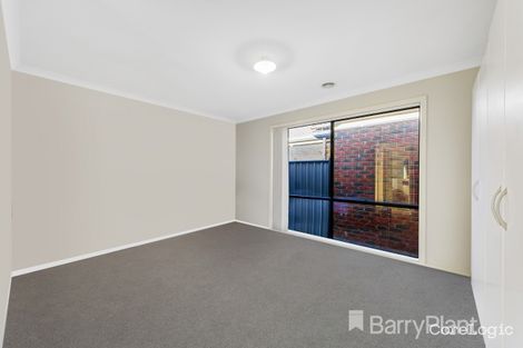 Property photo of 2 Gosford Gardens Derrimut VIC 3026