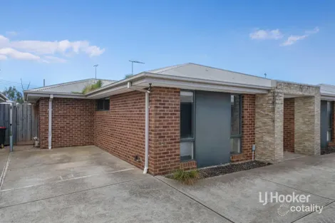 Property photo of 12/181 Riversdale Drive Tarneit VIC 3029