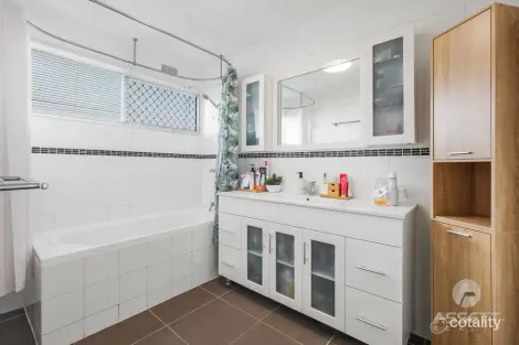 Property photo of 25 Scotts Road Ripley QLD 4306