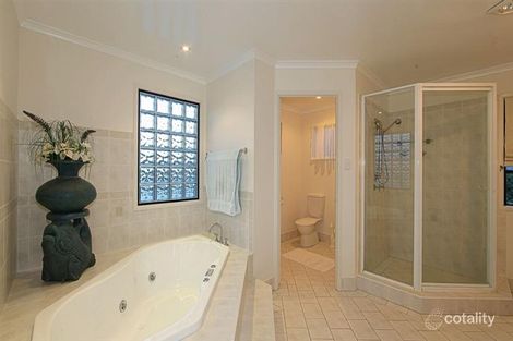 Property photo of 7 Davin Place Coral Cove QLD 4670