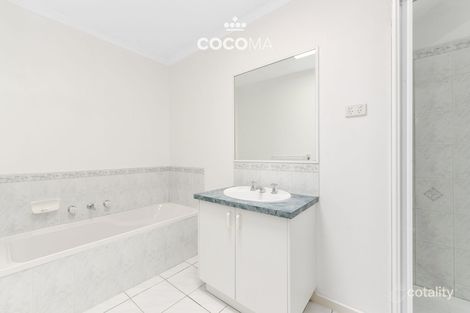 Property photo of 3 Tundra Way Keysborough VIC 3173