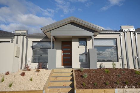 61 Oshannassy Pde, Lucas, VIC 3350