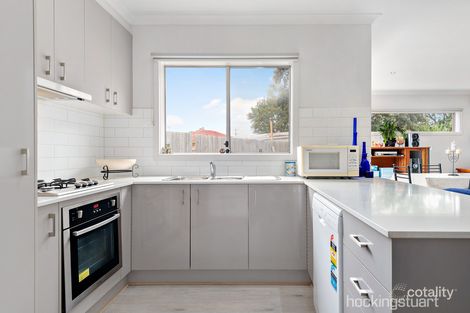 Property photo of 3/17 Blackwood Drive Melton South VIC 3338