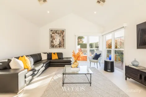 Property photo of 2B Beaconsfield-Emerald Road Emerald VIC 3782