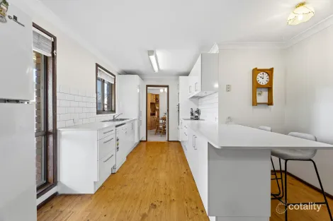 Property photo of 39 The Grandstand St Clair NSW 2759