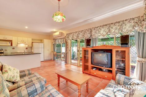 Property photo of 8 Berrington Close Forest Lake QLD 4078