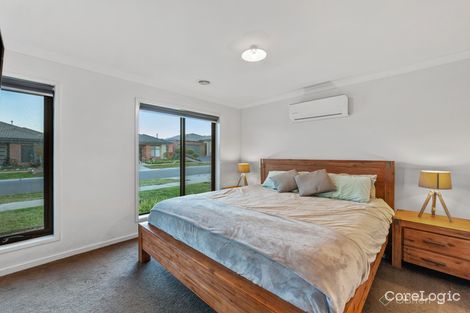 Property photo of 27 Sloane Drive Clyde North VIC 3978