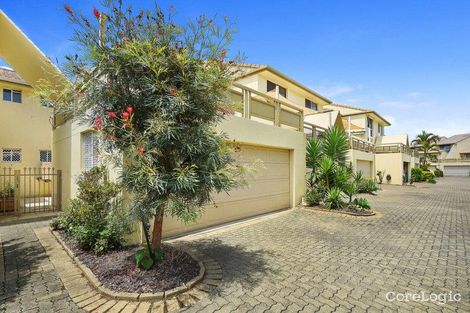 Property photo of 52/100 Morala Avenue Runaway Bay QLD 4216