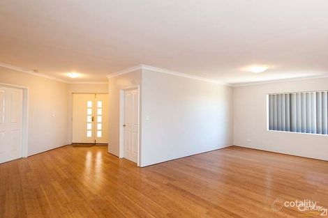 Property photo of 2 Mallow Link Butler WA 6036