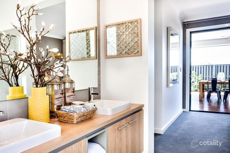 Property photo of 33 Vineyard Drive Greenbank QLD 4124