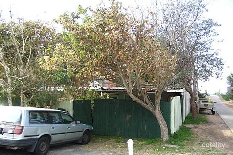 20 North Avoca Pde, North Avoca, NSW 2260