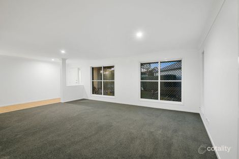 Property photo of 17 Seville Circuit Burleigh Waters QLD 4220