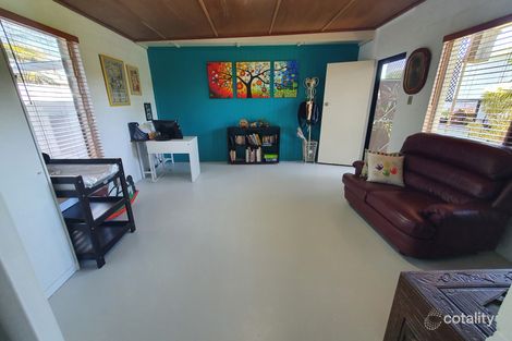 Property photo of 32 Hall Avenue Bongaree QLD 4507