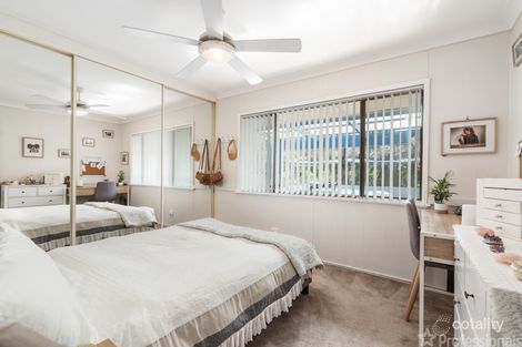 Property photo of 8 Carcoar Street Spring Hill NSW 2800