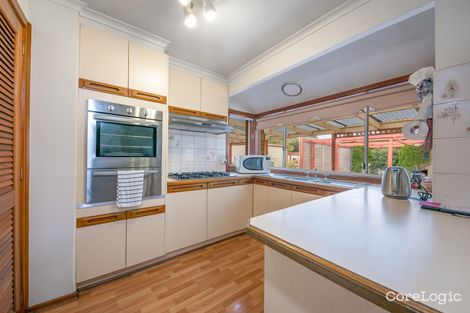 Property photo of 32 White Avenue Romsey VIC 3434