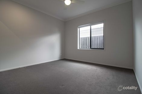 Property photo of 106 Emerald Drive Helensvale QLD 4212