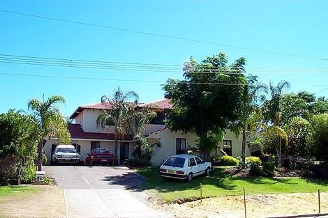 Property photo of 5 Hogarth Way Bateman WA 6150