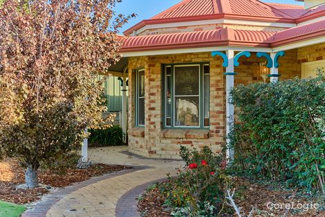 Property photo of 6 Woodbury Mews Landsdale WA 6065