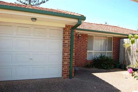 2/33 Tallebudgera Dr, Palm Beach, QLD 4221