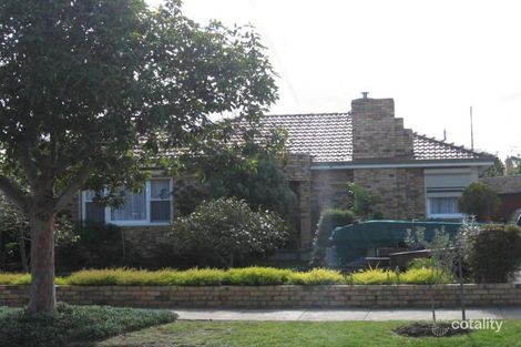 1 Parkmore Rd, Bentleigh East, VIC 3165